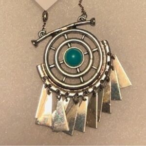 Unique Vintage Berry Jewelry Natural Stones turquoise Detail Statement Necklace